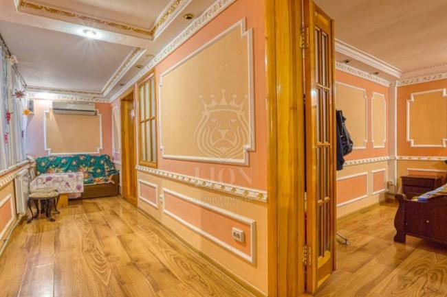 Крым недвижимость Алушта купить  квартиру ул.Карла Маркса