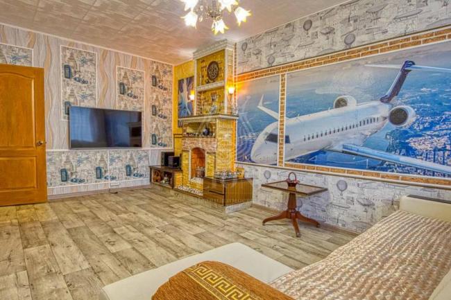 Крым недвижимость Алушта купить трехкомнатную квартиру с видом на море Улица: Октябрьская