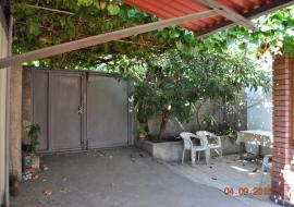 2 комнаты под ключ - внутренний дворик  отдых в Алупке