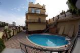 Крым Судак гостиница с бассейном  недорогой отдых в Судаке