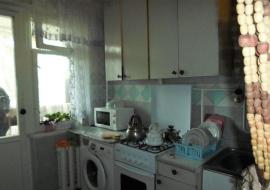 Продается   2-комнатная  квартира  в г.Алуште, ул.Иванова - Крым Недвижимость  в Алуште цены продам  квартиру 